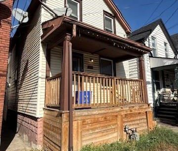 1087 CANNON Street E, Hamilton, Ontario, L8L2J3 - Photo 2