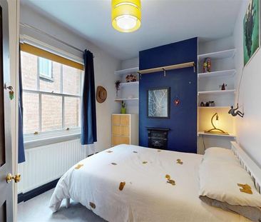 2 bedroom semi-detached house to rent - Photo 3