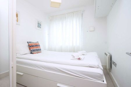 Mansell Street, Tower Hill, E1 - Photo 3