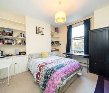 4 bedroom flat to rent - Photo 3