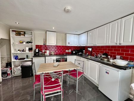 2 bedroom house share to rent - Photo 4