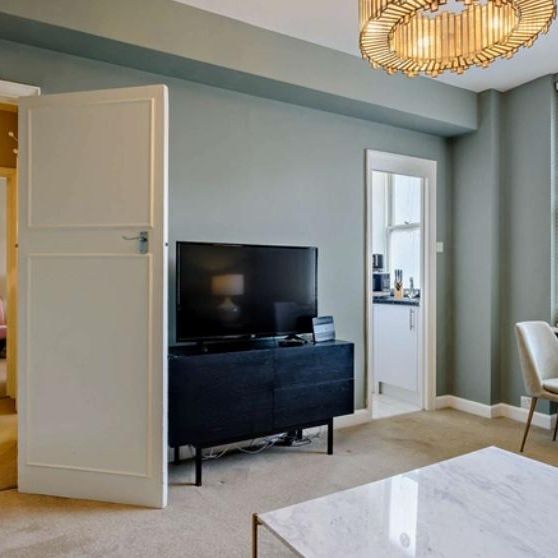 1 bedroom property to rent - Photo 1