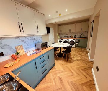 6 bedroom house of multiple occupation to rent - Photo 4