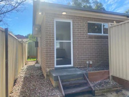 “BEAUTIFUL MORDERN GRANNYFLAT” - Photo 2