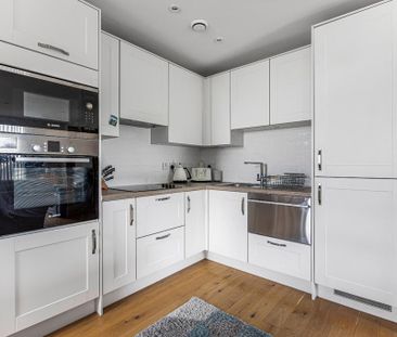 2 bedroom apartment to rent - Photo 5