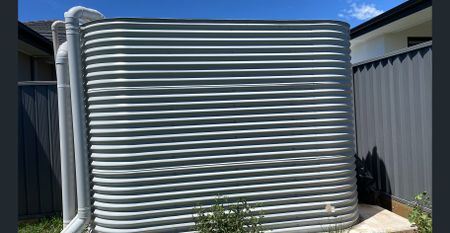 Brand New Contemporary Home in the Heart of Lochinvar - Photo 4