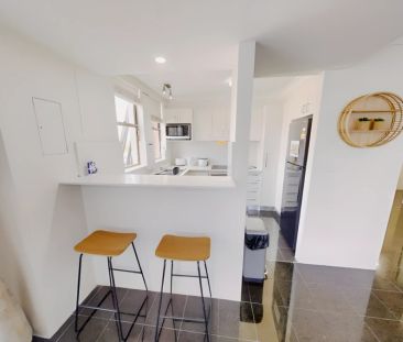 3 bed 2 bath - Photo 3