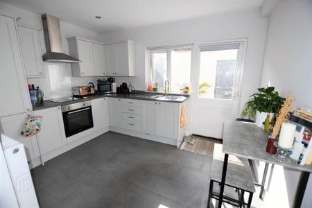 14 Glendower Street, Belfast, BT6 8PD - Photo 5