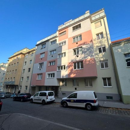 Nähe Meidlinger Hauptstr. - U6 - 2 Zimmer Wohnung mit extra Küche - Photo 1