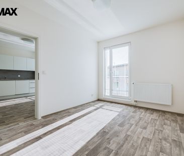 Pronájem bytu 2+kk 38 m², Vestecká 1249, Nehvizdy - Фото 4