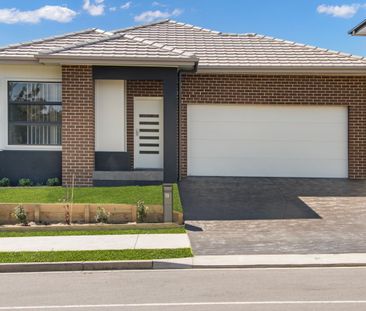 Brand New Family Home - Photo 4