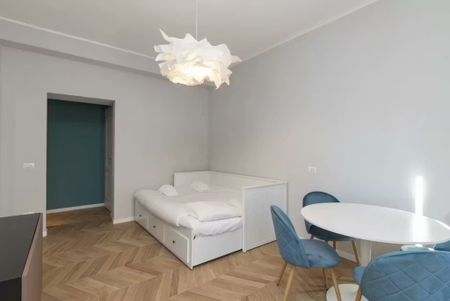 Via Curtatone, Milan, Lombardy 20122 - Photo 5
