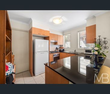 2/89 Pittwater Road, Hunters Hill, NSW 2110 - Photo 3