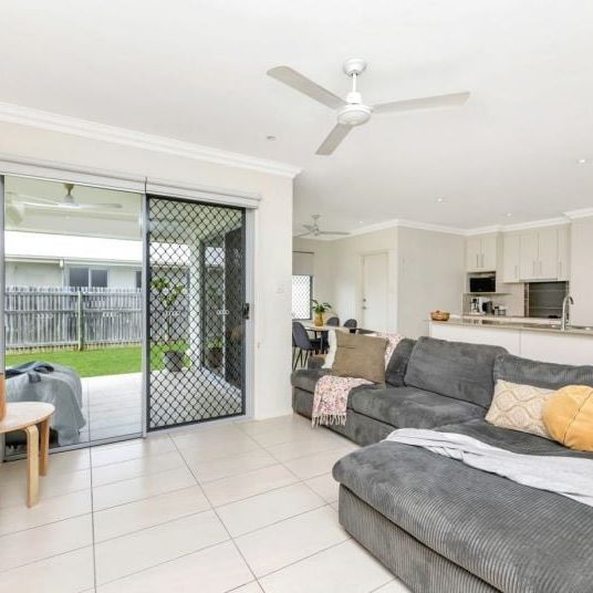 17 Summergold Street, Mount Low - Photo 1