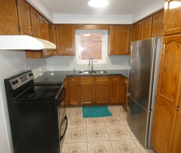 For Lease - 1505 Bridletowne Circle, Toronto, Ontario - Photo 3