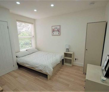 Williamson Avenue Studio, Peterborough, Cambridgeshire, PE3 - Photo 2