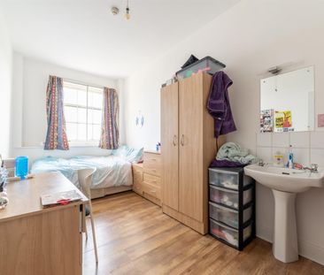 4 bed apartment to rent in Clayton Street West, City Centre, NE1 - Photo 3