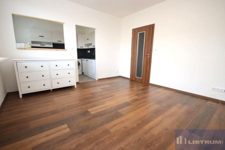 Pronájem bytu 2+1 44 m², Moravská , Havířov - Photo 3