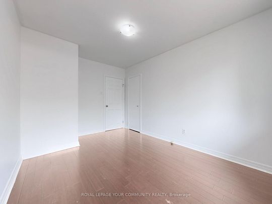 For Lease - 17 Dobbin Road Unit# main, Toronto, Ontario - Photo 1