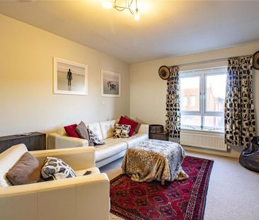 3 bedroom terraced house to rent - Photo 2