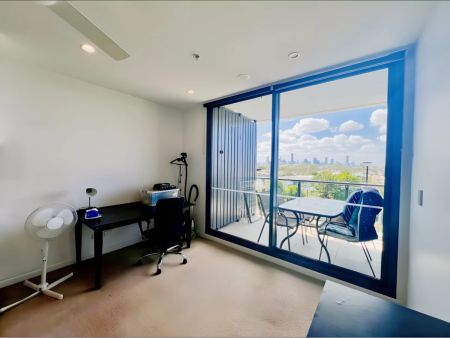 2 bed 2 bath-30503 - Photo 2