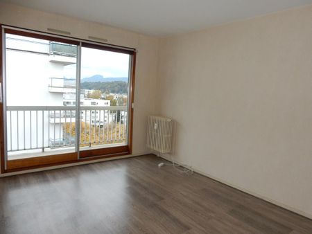 Location Appartement 3 pièces 95m² AIX LES BAINS 73100 - Photo 3