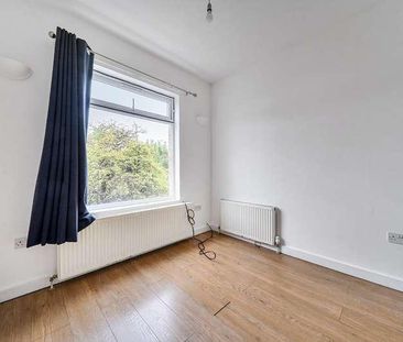 Whitehorse Lane, London, SE25 - Photo 1
