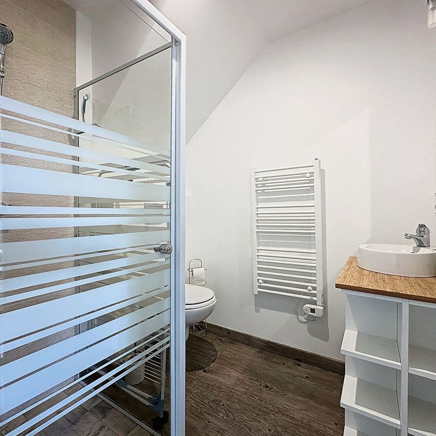 A LOUER - Appartement meublé au RDC - "bail étudiant 9 mois" - Donville les Bains - Photo 1