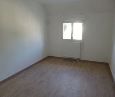 Location Appartement 3 pièces 71m² - Photo 3