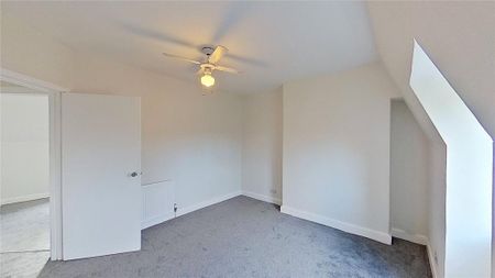 2 bedroom terraced house to rent - Photo 3