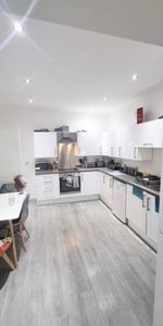 6 bedroom house share to rent - Photo 3