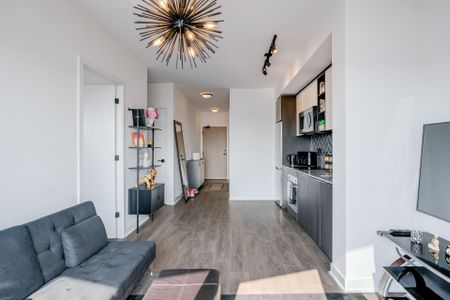 For Lease - 36 Zorra Street Unit# 1802, Toronto, Ontario - Photo 4