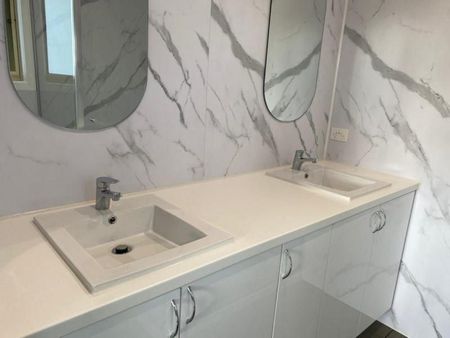 Sought After Location - Photo 3