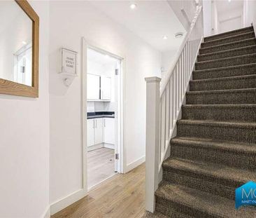 York Road, New Barnet, Hertfordshire, EN5 - Photo 3