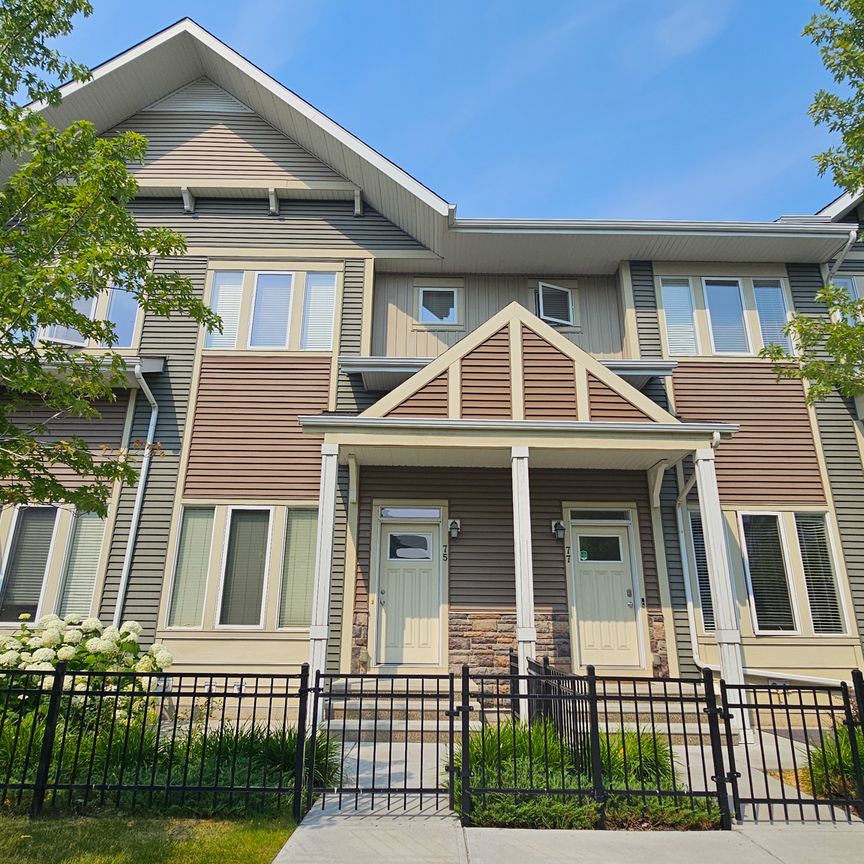 Modern 2 Bed Townhome W/ Double Attached Garage In Auburn Bay - Photo 1