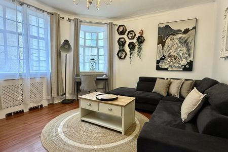 Seymour Street, London - Photo 2