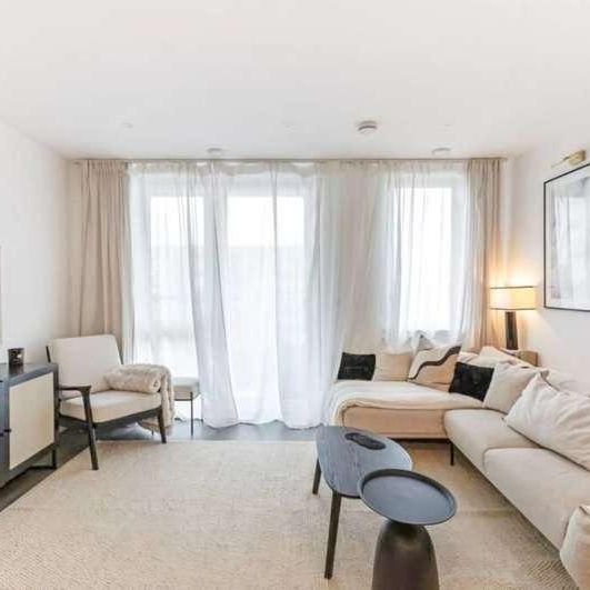 Southsea Heights, Acton, W3 - Photo 1