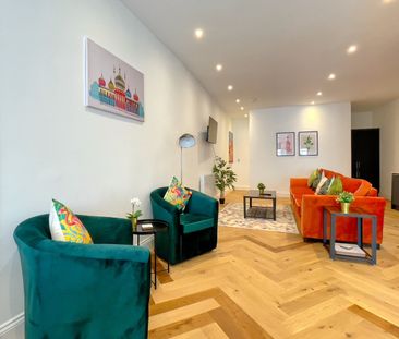 2 Bed Maisonette, Stone Street, BN1 - Photo 2