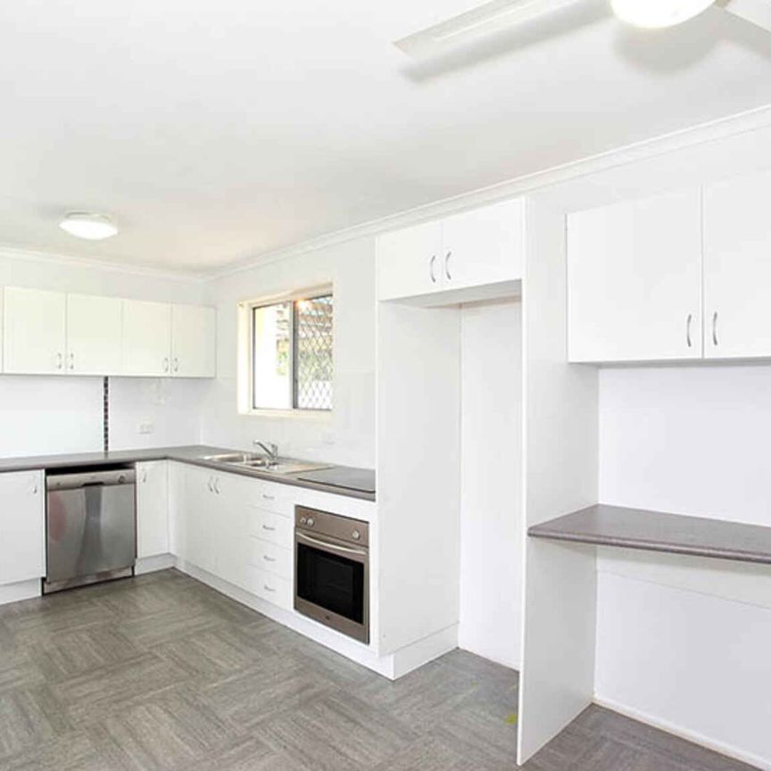 CABOOLTURE - CENTRAL & YARD - Photo 1