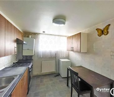 3 bedroom flat to rent - Photo 6