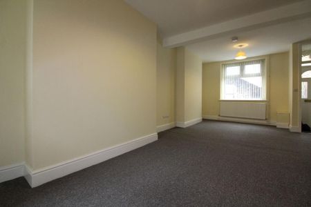2 bedroom terraced house to rent - Photo 3