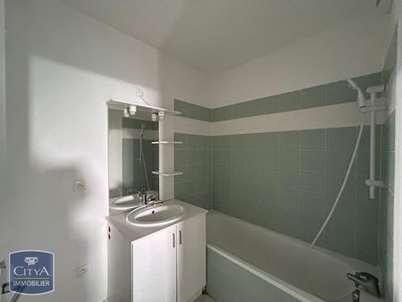 Location Appartement 2 pièces 40m² CARCASSONNE 11000 - Photo 5