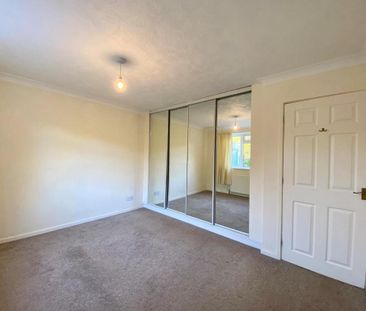 2 bedroom detached bungalow to rent - Photo 6