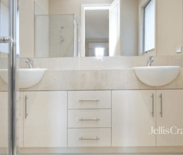 Quality Residence In A Low Maintenance Setting - Photo 4