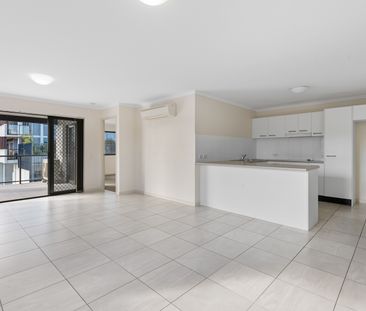 2/19 Latham Street, Chermside QLD 4032 - Apartment For Rent | Domain - Photo 3