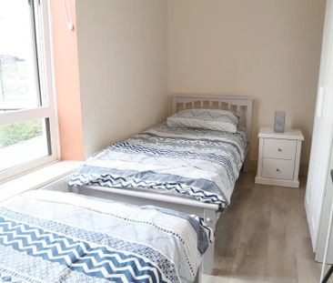 Royal Canal Terrace, Dublin - Photo 1