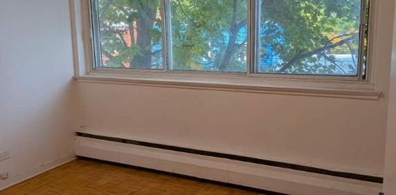 2 CH - 1 SDB - Dorval - $1,600 /mo - Photo 2