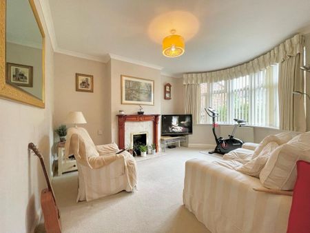 3 bedroom semi-detached house to rent - Photo 4