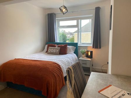 1 bedroom in a house share to rent - Photo 5