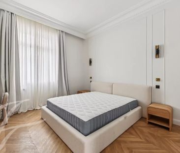 Appartement à louer Paris 16Ème - Porte-Dauphine, Paris Rive Droite, France15 000 EUR / Mois - Photo 6